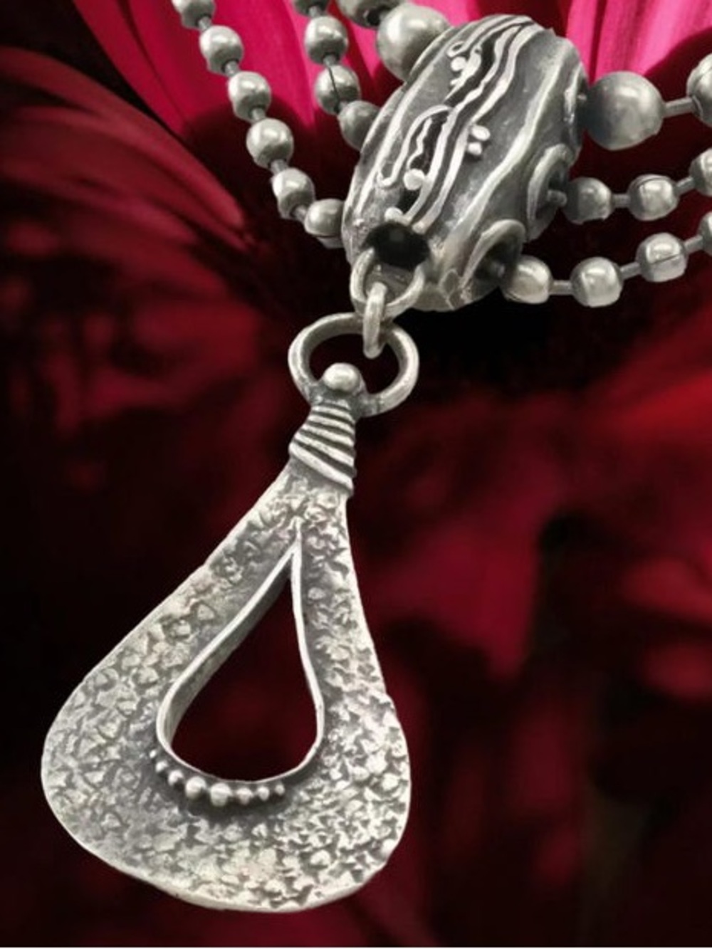 SILPADA 925 Sterling Silver 3-Strand Cascading Teardrop Pendant Necklace
RETIRED
